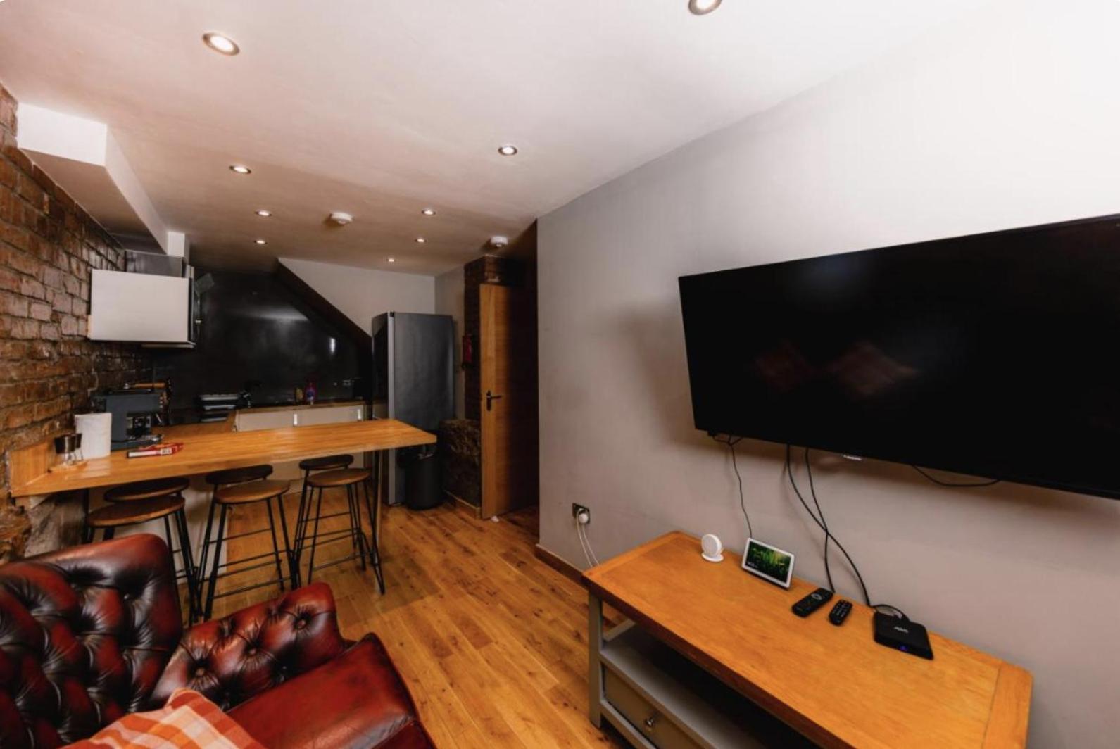 Superb Luxury Apartment By Canal - Central Edimburgo Esterno foto