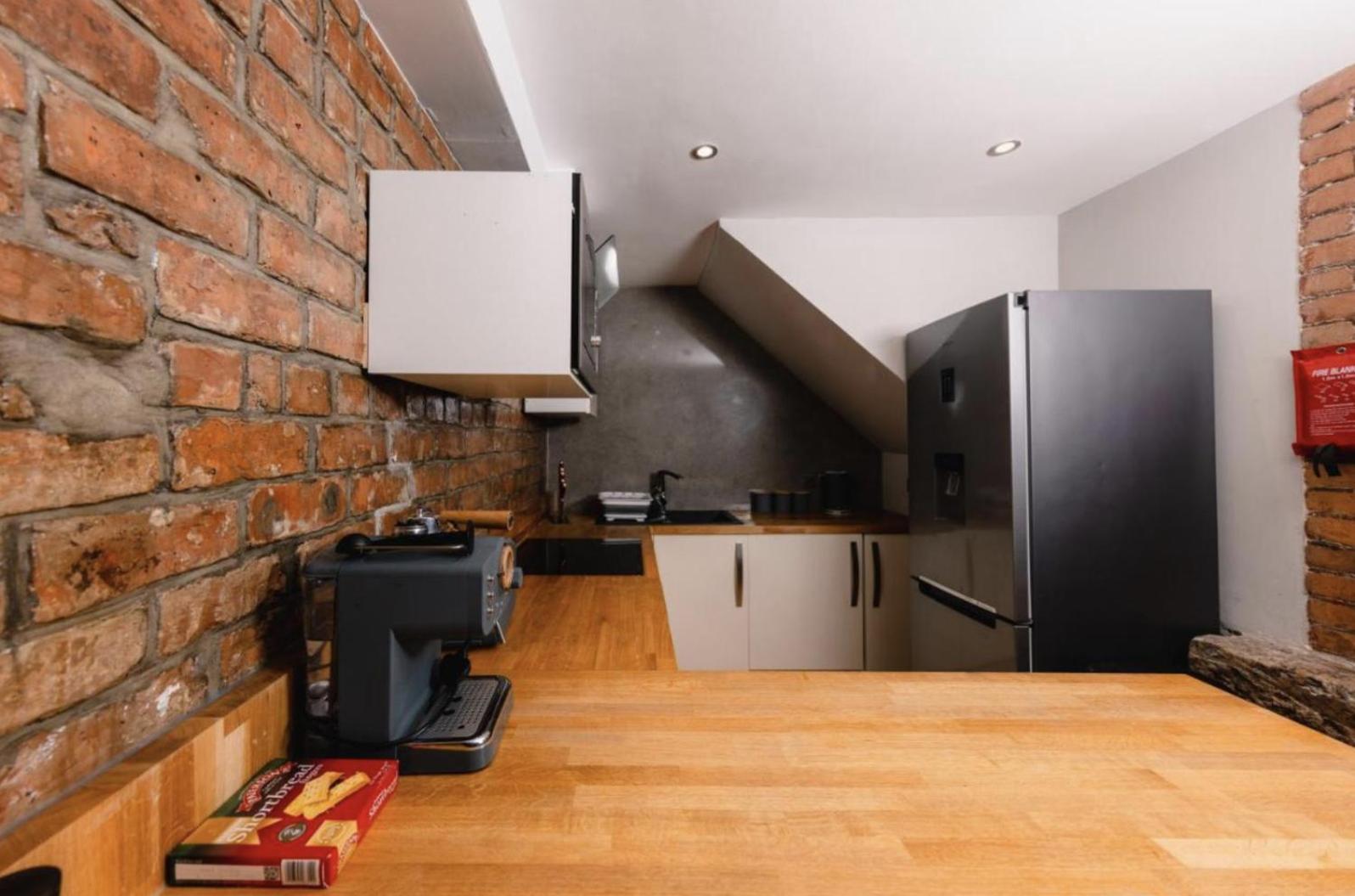 Superb Luxury Apartment By Canal - Central Edimburgo Esterno foto
